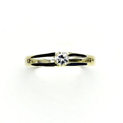 Zlatý prsten s čirým zirkonem, žluté zlato, T 1097