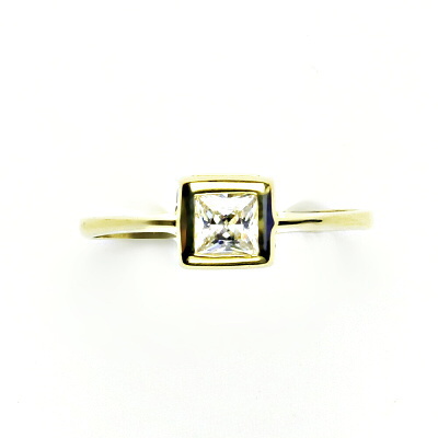 Zlatý prsten, čtverec - čirý zirkon, žluté zlato, T 1030