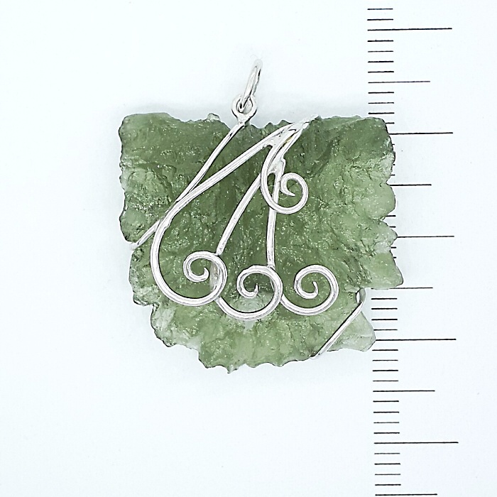 Přírodní vltavín Besednice, stříbrný přívěsek,  4,24 g