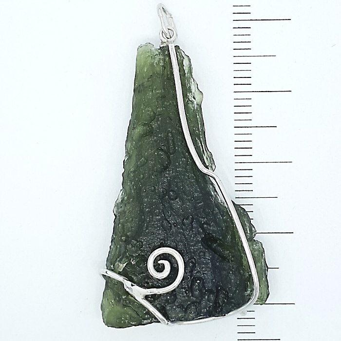 Přírodní vltavín ve stříbře , stříbrný přívěsek, 7,33 g