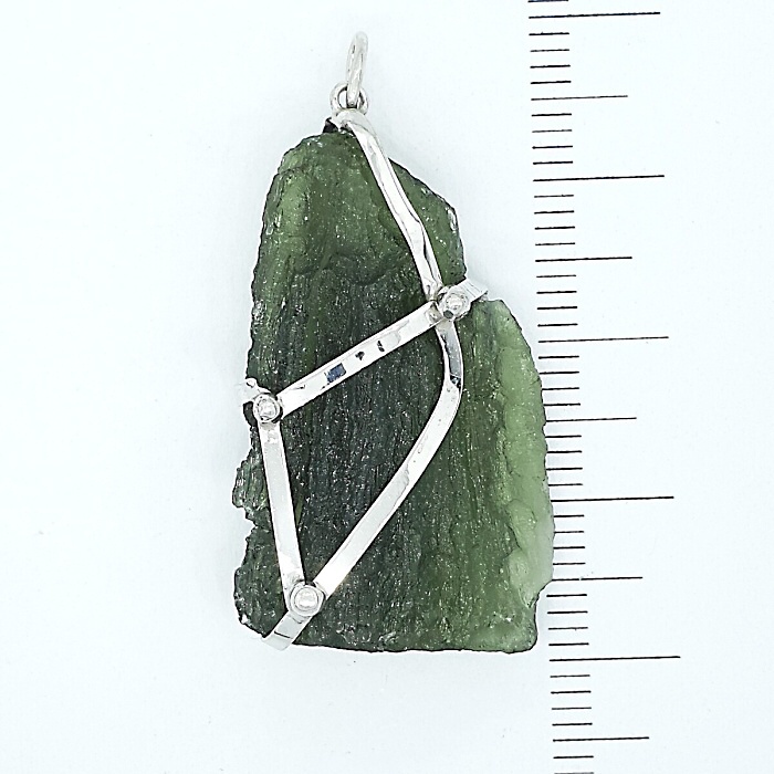 Přírodní vltavín ve stříbře , stříbrný přívěsek, 6,28 g