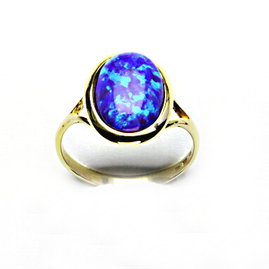 Zlatý prsten, syntetický fialový opál, žluté zlato - T 1454
