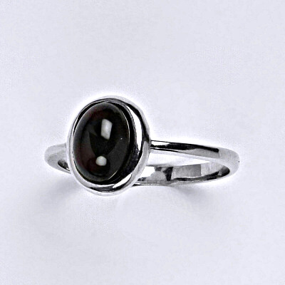 Zlatý prsten, přírodní Granát , bílé i žluté zlato - T 1355