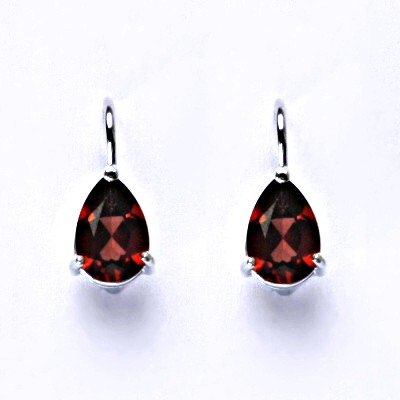 Zlaté náušnice, bílé i žluté zlato, přírodní Granát 8x6 mm , NK 1361