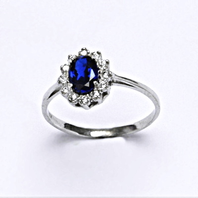 Zlatý prsten Kate ,bílé i žluté zlato ,zirkon spinel 7x5 mm  - VR 247