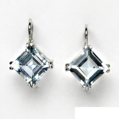 Zlaté náušnice , bílé i žluté zlato , přírodní topaz sky 8 x 8 mm - NK 1259