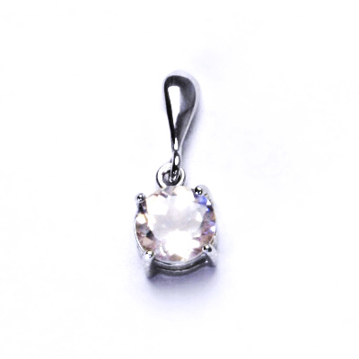 Zlatý přívěsek, bílé i žluté zlato, přírodní růženín P 1357 