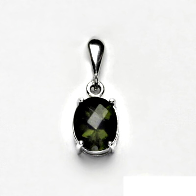 Zlatý přívěšek s přírodním vltavínem šach.10x8 mm, bílé i žluté zlato, P 1242/22