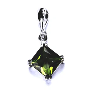 Zlatý přívěsek, bílé i žluté zlato ,přírodní vltavín 8x8 mm - P 1259/22 