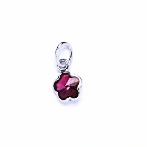 Zlatý přívěšek kytička , bílé zlato , Swarovski krystal fuchsia - P 1297