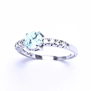 Stříbrný prsten , přírodní topaz swiss a čiré zirkony - VR 312