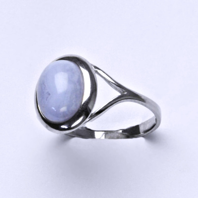 Zlatý prsten, bílé i žluté zlato, přírodní chalcedon - T 1453 