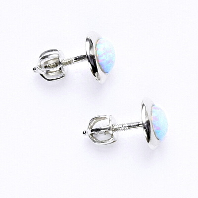 Stříbrné náušnice na šroubek, bílý syntetický opál 5 mm, NŠ 1470