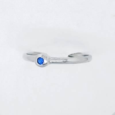 Stříbrný prsten, spinel zirkon, T 1523