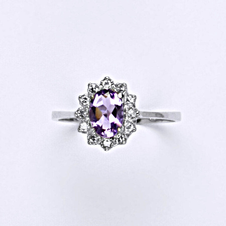 Zlatý prsten Kate , bílé i žluté zlato ,přírodní ametyst sv. 7x5 mm - VR 247