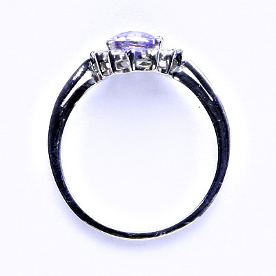 Stříbrný prsten, zirkon lavender, čiré zirkony, T 1495