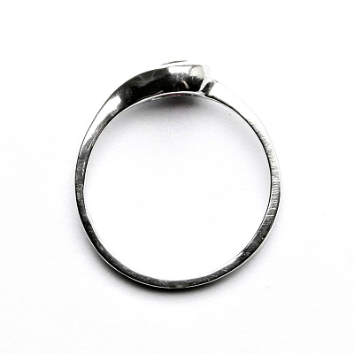 Stříbrný prsten, zirkon rubín, VR 5