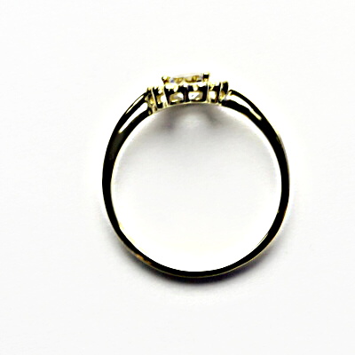 Zlatý prsten, žluté zlato, přírodní křišťál, čiré zirkony, T 1495