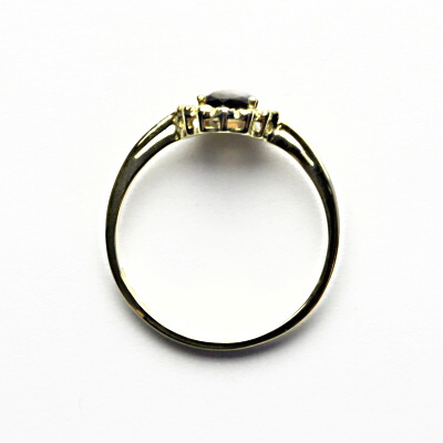 Zlatý prsten, žluté zlato, přírodní záhněda, čiré zirkony, T 1495