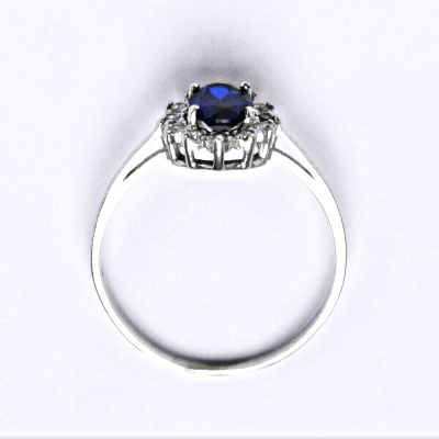 Zlatý prsten Kate ,bílé i žluté zlato ,zirkon spinel 7x5 mm  - VR 247