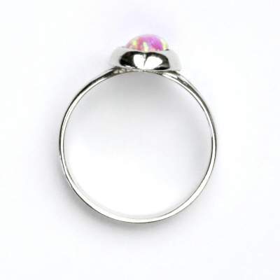Stříbrný prsten, růžový syntetický opál - T 1374