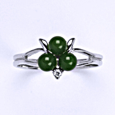 Stříbrný prsten, přírodním nefrit, T 1167 poslední kusy