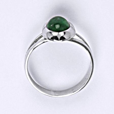 Stříbrný prsten, přírodní smaragd A-, T 1374