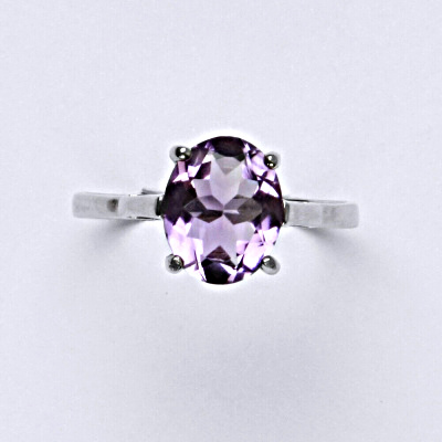 Stříbrný prsten, přírodním ametyst, 10 x 8 mm, T 1467
