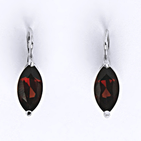 Stříbrné náušnice, přírodní granát 12x6 mm - NK 1363