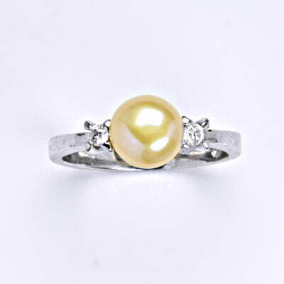 Stříbrný prsten, přírodní lososová perla 8 mm, T 1207 pp