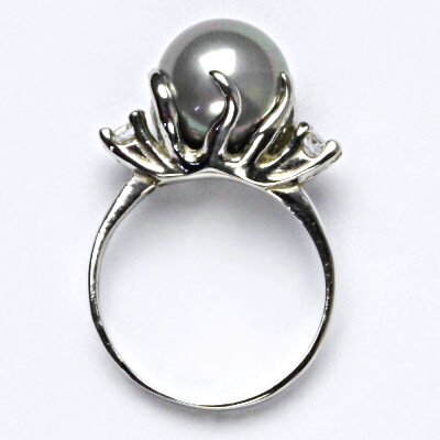 Stříbrný prsten, stříbrná perla se skutečným perleť. leskem, T 1190