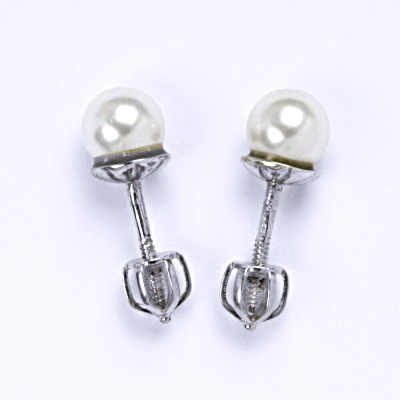 1 Stříbrné náušnice na šroubek se Swarovski bílou perlou 6 mm, NŠ 1183
