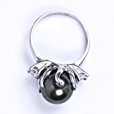 Stříbrný prsten se Swarovski perlou dark grey, T 1190