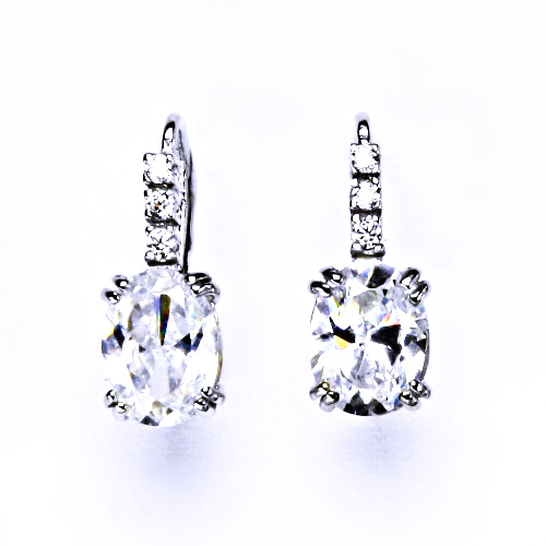 Stříbrné náušnice , čiré zirkony - VE 8 