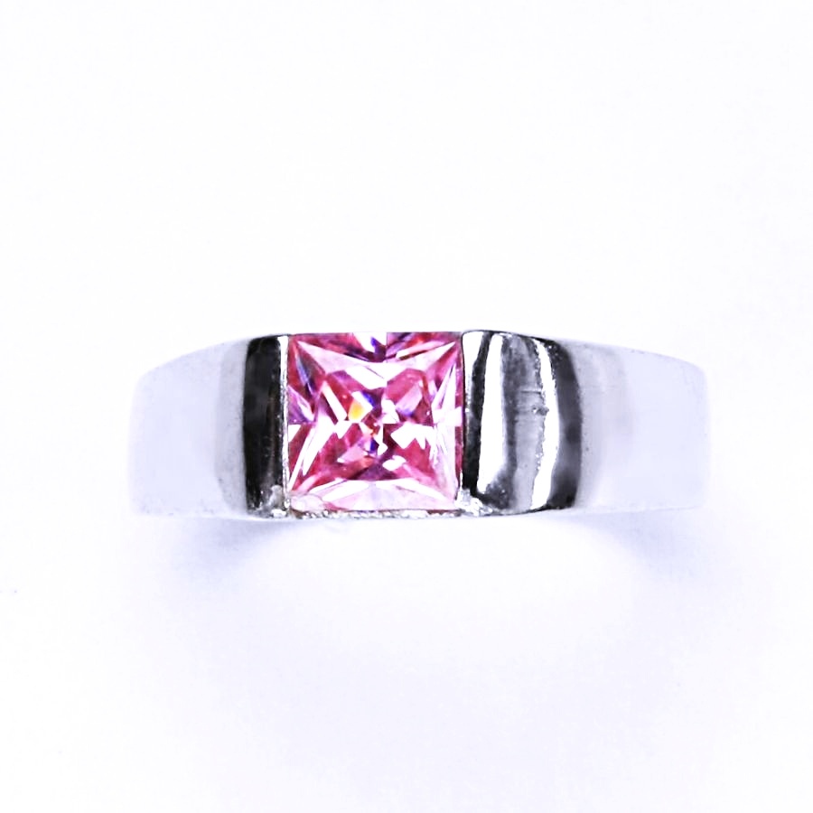 Stříbrný prsten s růžovým zirkonem VR 73