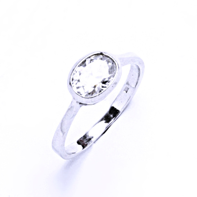 Stříbrný prsten s čirým zirkonem VR 108