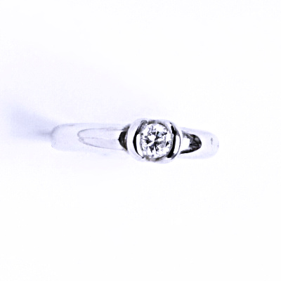 Stříbrný prsten , čirý zirkon - VR 8