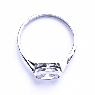 Stříbrný prsten s čirým zirkonem VR 108