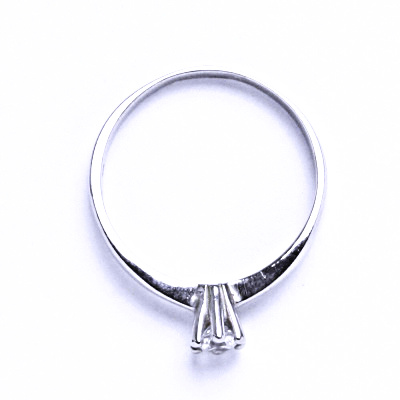 Stříbrný prsten s čirým zirkonem VR 325