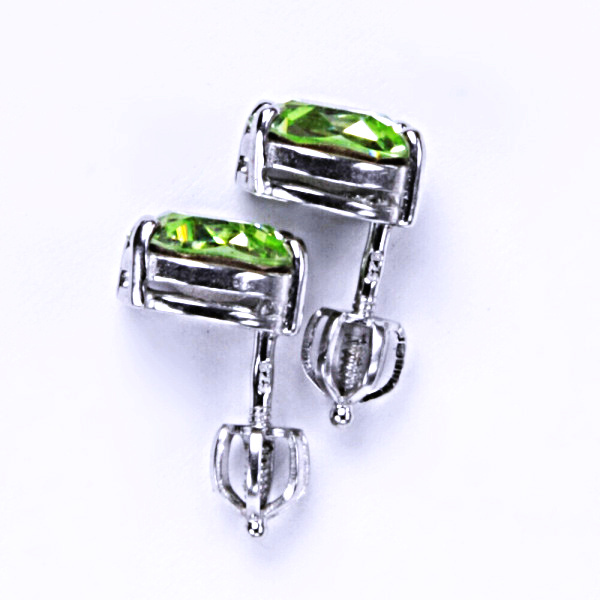 Stříbrné náušnice, krystal Swarovski, chryzolit, šperky s krystaly, NŠ 1245