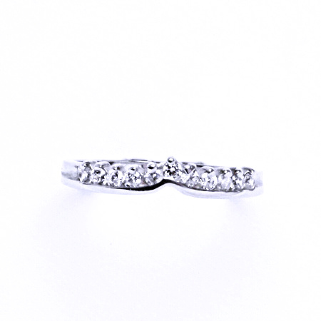 Stříbrný prsten se syntetickým zirkonem VR 57