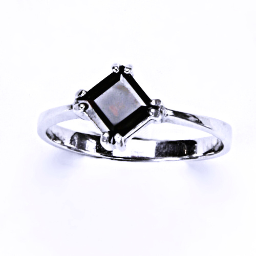 Zlatý prsten, přírodní granát, bílé i žluté zlato - T 1257 