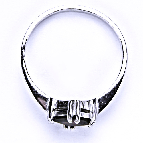 Stříbrný prsten, přírodní granát, prstýnek s granátem, T 1258