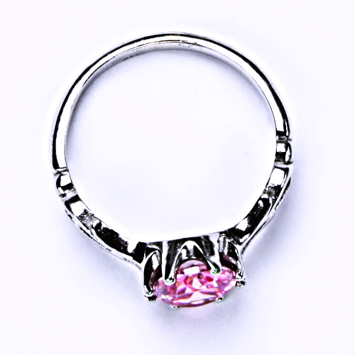 Stříbrný prsten , růžový zirkon 9x7mm - T 1262 