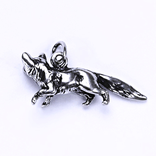Stříbrný přívěsek s patinou, figurka liška, přívěšek ze stříbra, P 601 