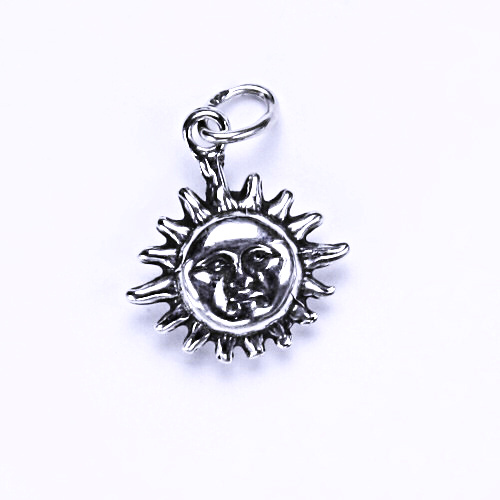 Stříbrný přívěsek - sluníčko P 713 