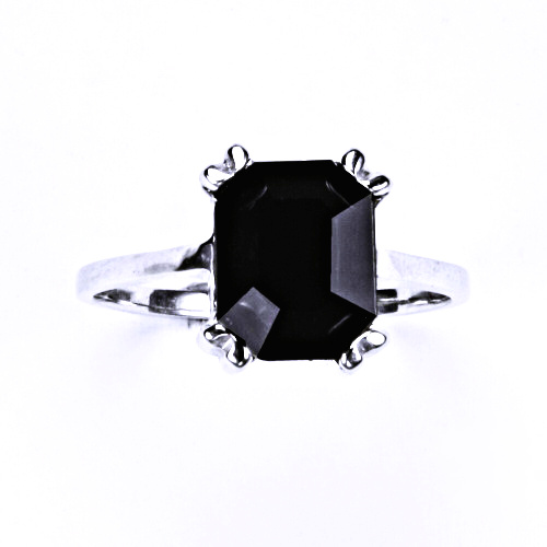 Stříbrný prsten s krystalem jet, T 1201 