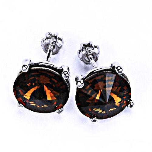 Stříbrné náušnice na šroubek s krystaly Swarovski Rivoli ( barva Smoked topaz)NŠ 1188 