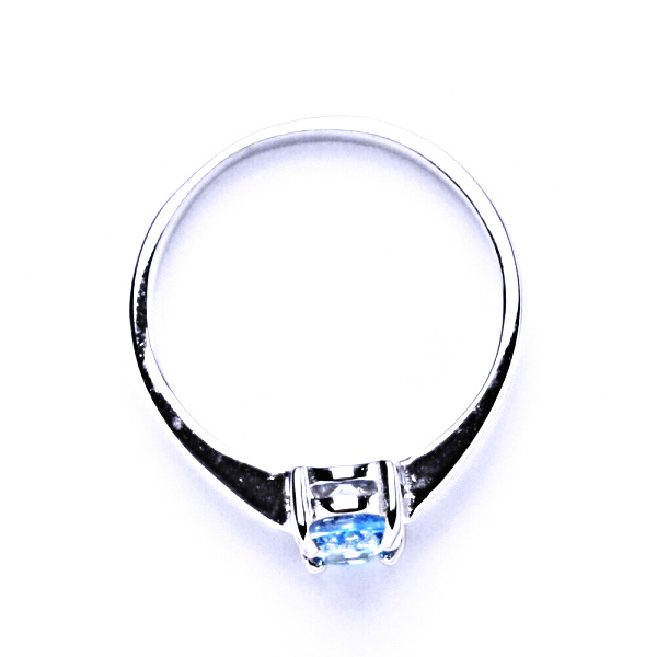 Zlatý prsten, přírodní topaz swiss, bílé i žluté zlato - T 1246 