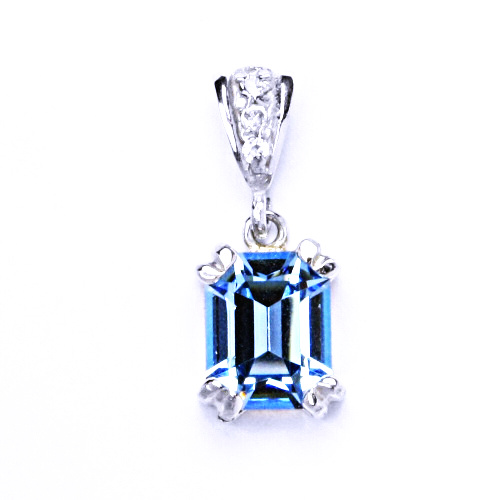 Stříbrný přívěsek s krystalem aqua bohemica, P 1201/2